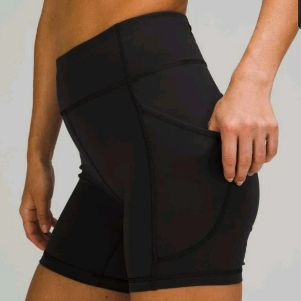 Lululemon Invigorate High Rise Short 6" Black Yoga Gym Workout Bike Shorts! 8
